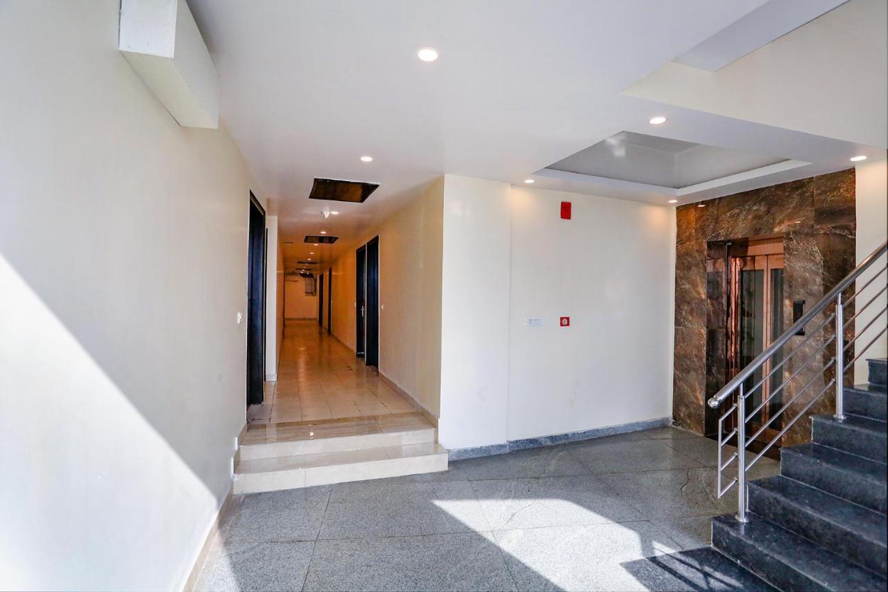 Time - Near Igi International & Domestic Airport New Delhi