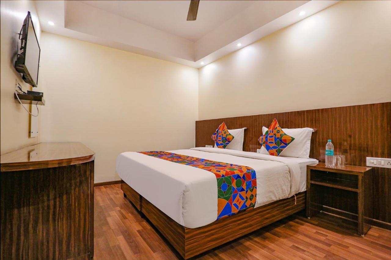 Time - Near Igi International & Domestic Airport 3* New Delhi