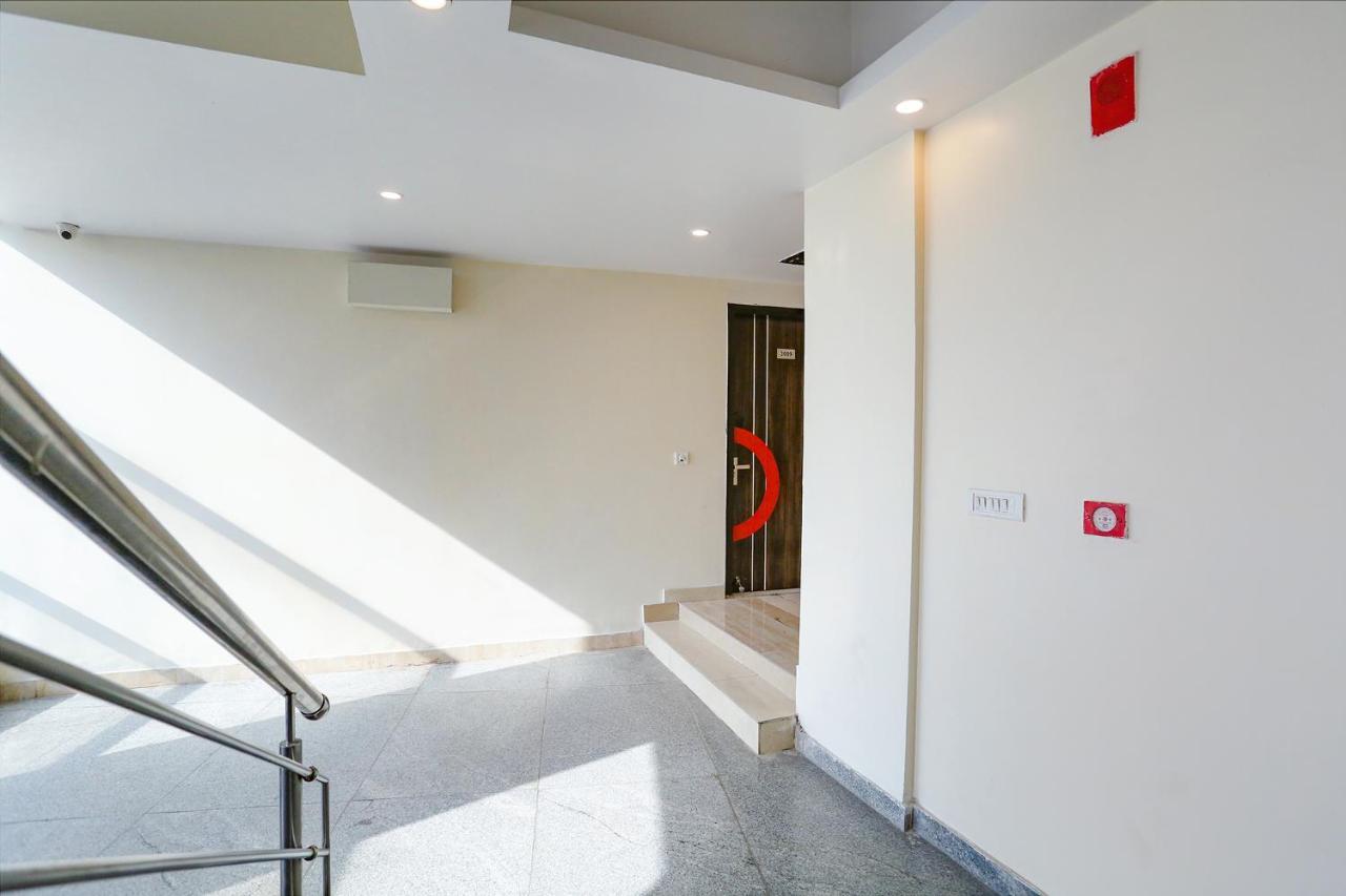 Time - Near Igi International & Domestic Airport Hotel New Delhi