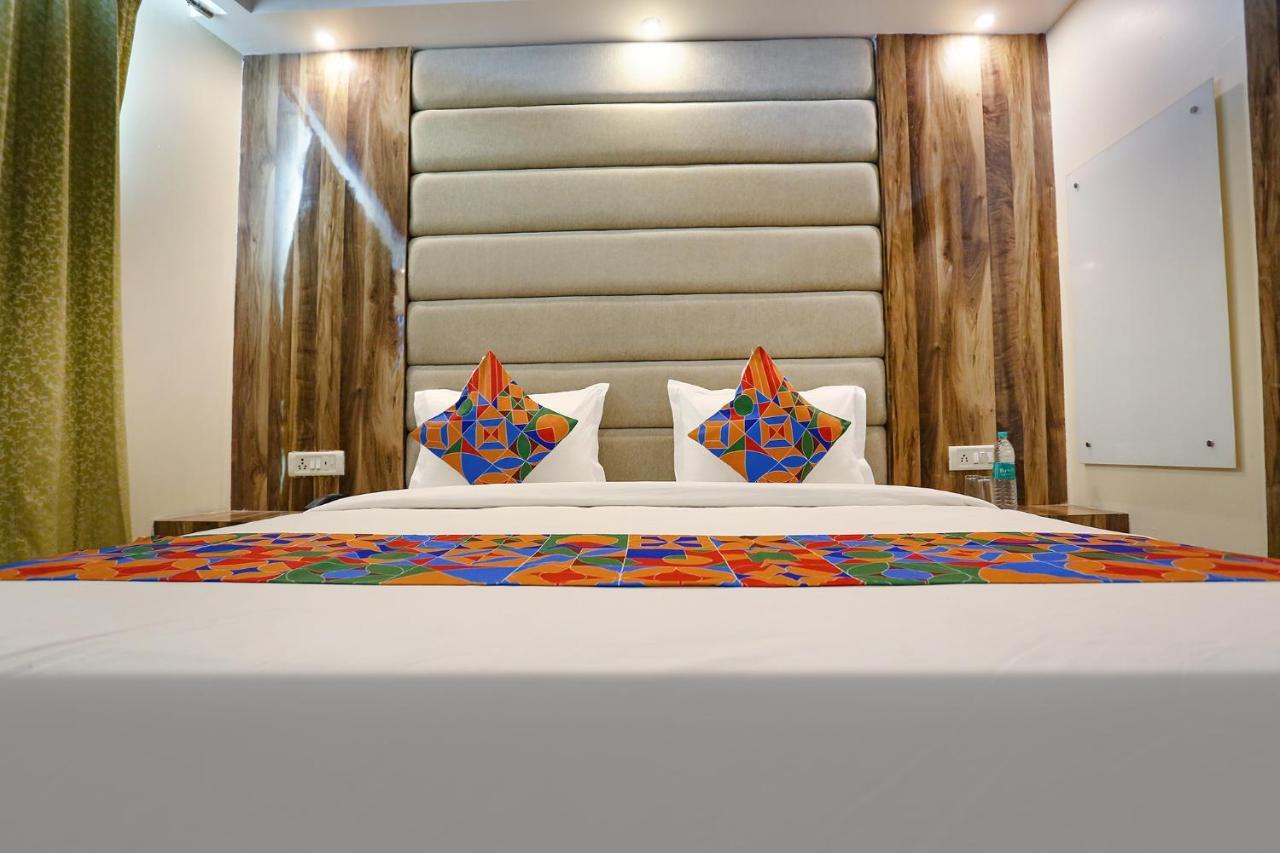 Time - Near Igi International & Domestic Airport New Delhi